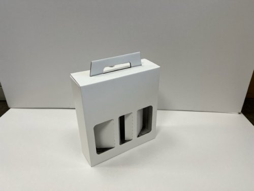 3 Bottle Beer Box with windows and integrated handle